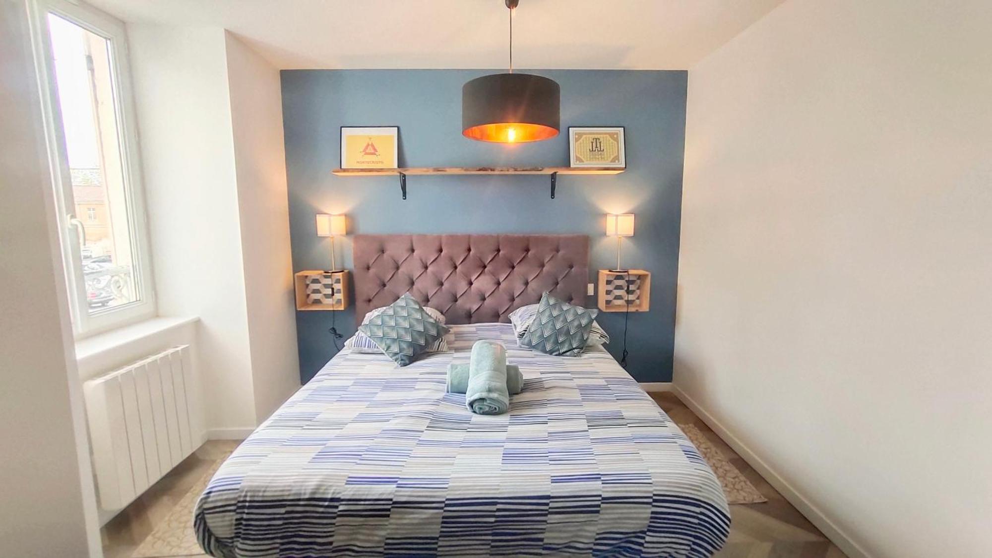 Votre Escale - Magellan Cinema Appartement Niort Buitenkant foto